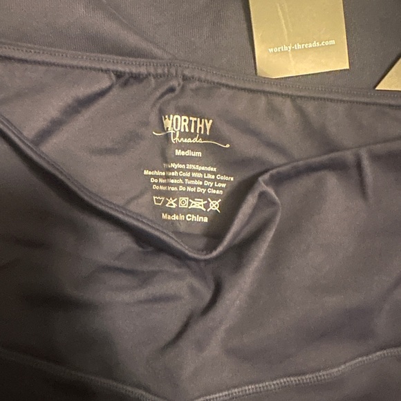 Worthy Threads set - Picture 5 of 5